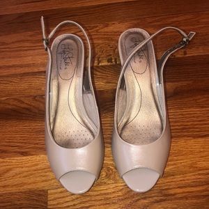nude life stride heels